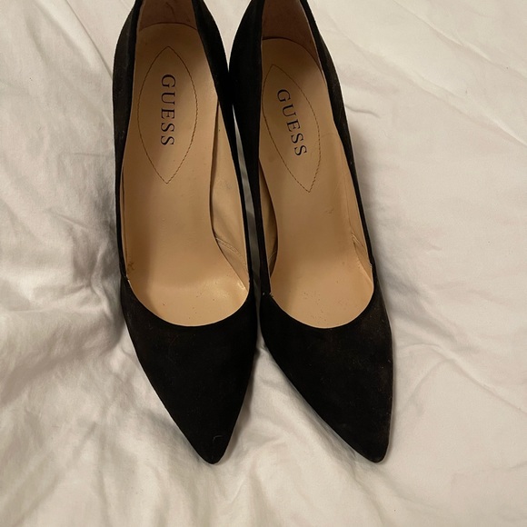 Guess Heels - Picture 2 of 2